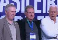 Carlinhos Bala detona Oswaldo de Oliveira: "O pior que trabalhei na vida"