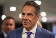 Mamdani chama Cuomo de "papagaio de Trump" após apoio "morno" em entrevista