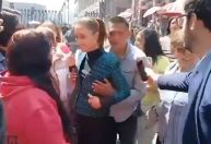 Vídeo mostra presidente do México sofrendo assédio na rua
