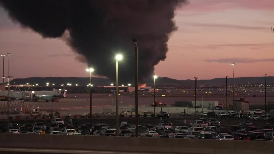 Avião da UPS cai no Kentucky