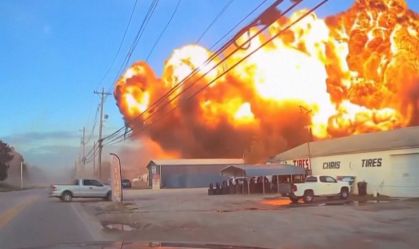 Novo vídeo mostra queda de avião de carga nos EUA que matou 12 pessoas