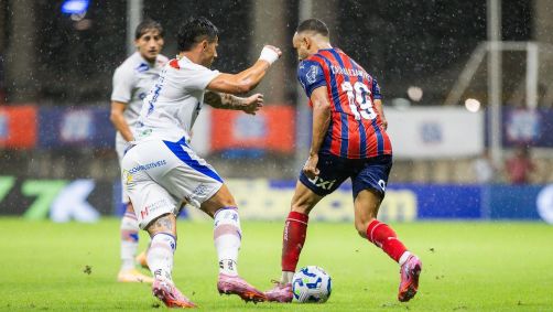 Duelo entre Bahia e Fortaleza, em jogo válido pela 34ª rodada do Brasileirão