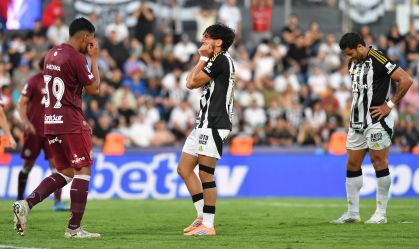 Veja as chances e o pênalti perdido por Biel em Lanús x Atlético-MG