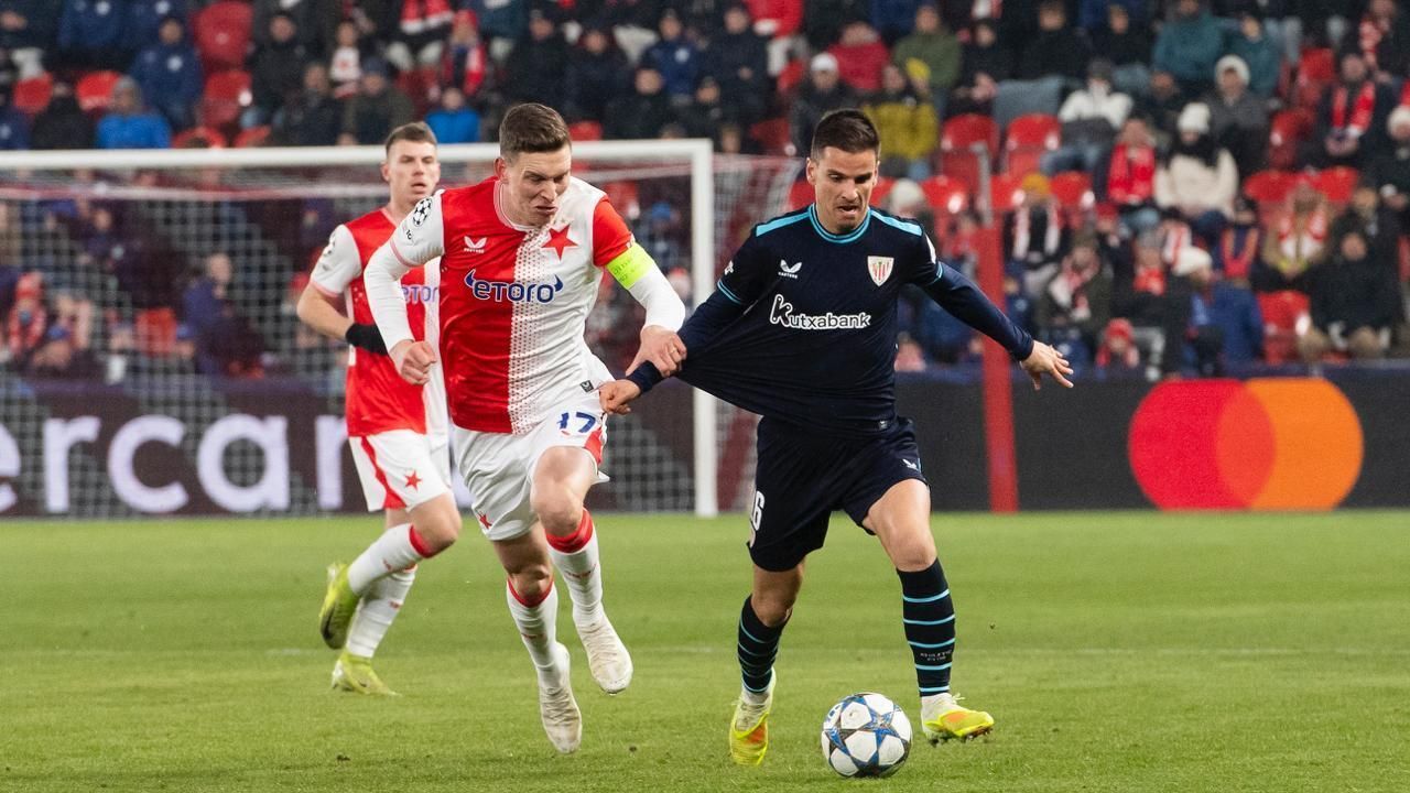 Duelo entre Athletic Bilbao e Slavia Praga, válido pela quinta rodada da fase de liga da Champions League