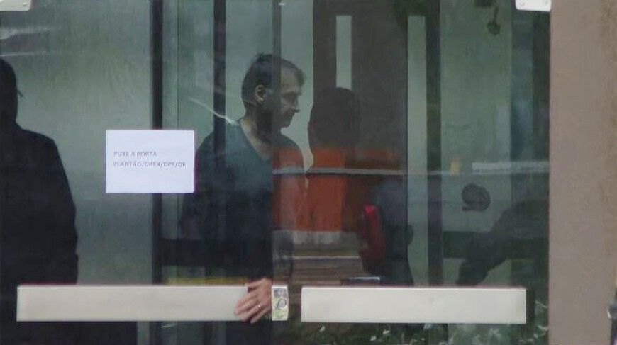 Na PF, Bolsonaro age normalmente e sem indícios de surto | Blogs | CNN  Brasil