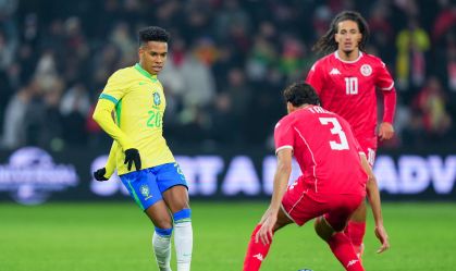 Lance de Brasil x Tunísia, em amistoso na França