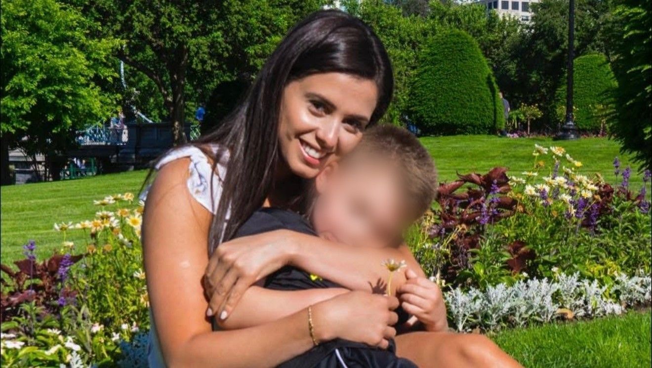 Bruna Caroline Ferreira, brasileira e mãe do sobrinho da porta-voz de Trump Karoline Leavitt