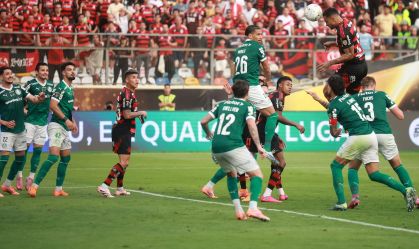 Gol do Danilo