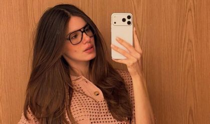 Camila Queiroz mostra barriguinha na reta final da gravidez