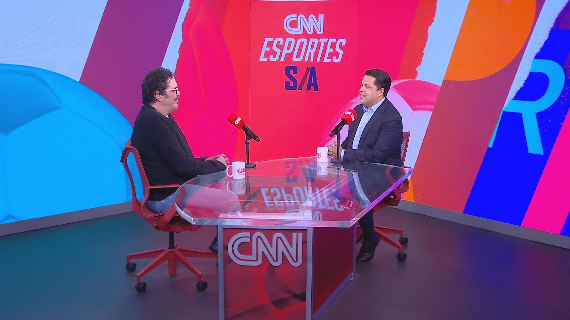 Convidado do CNN Esportes S/A deste domingo (16), Walter Casagrande
