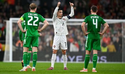 Cristiano Ronaldo é expulso e desfalca Portugal em decisão por vaga na Copa