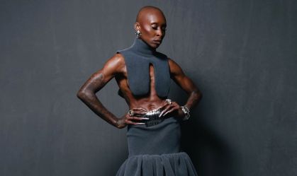 Cynthia Erivo usa look estrutural em São Paulo