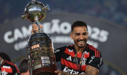 Danilo dedica Libertadores a familiar que faleceu na véspera da final