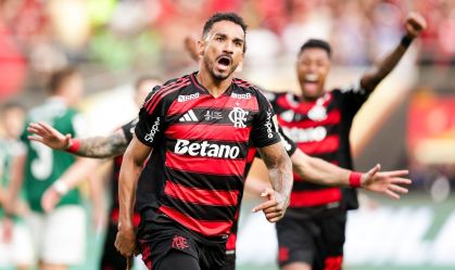 Flamengo vence Palmeiras e entra para história com tetra da Libertadores