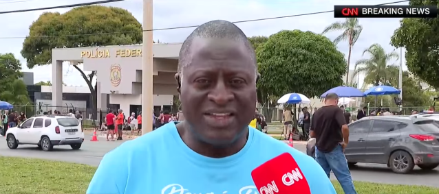 Em entrevista à CNN, o deputado federal Helio Lopes (PL-RJ) defendeu Bolsonaro
