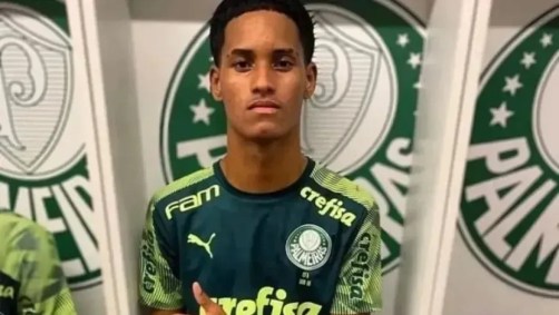 Diego Lima na época que atuava nas categorias de base do Palmeiras