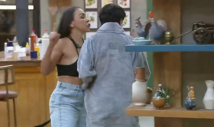 Dudu Camargo acusa Yoná Sousa de assédio em "A Fazenda"