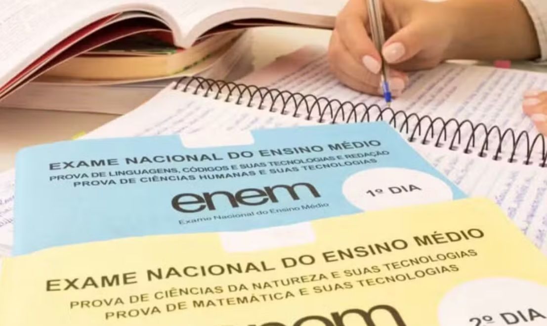 Cadernos coloridos do Enem