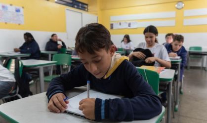Rede municipal de SP tem menor índice de abandono escolar da década