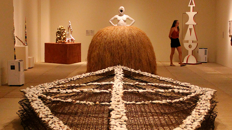 Exposição reúne mais de 130 obras de artistas negros do Brasil e dos Estados Unidos para celebrar a ancestralidade da arte nas Américas