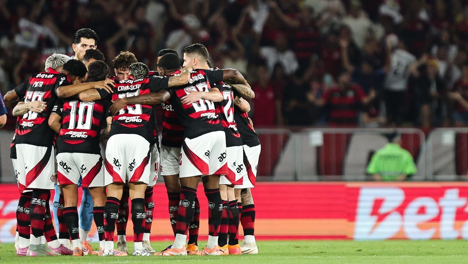 Flamengo no Maracanã antes de jogo com Red Bull Bragantino