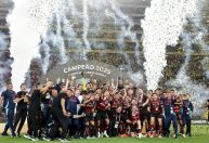 Astro da NBA comemora título da Libertadores conquistado pelo Flamengo