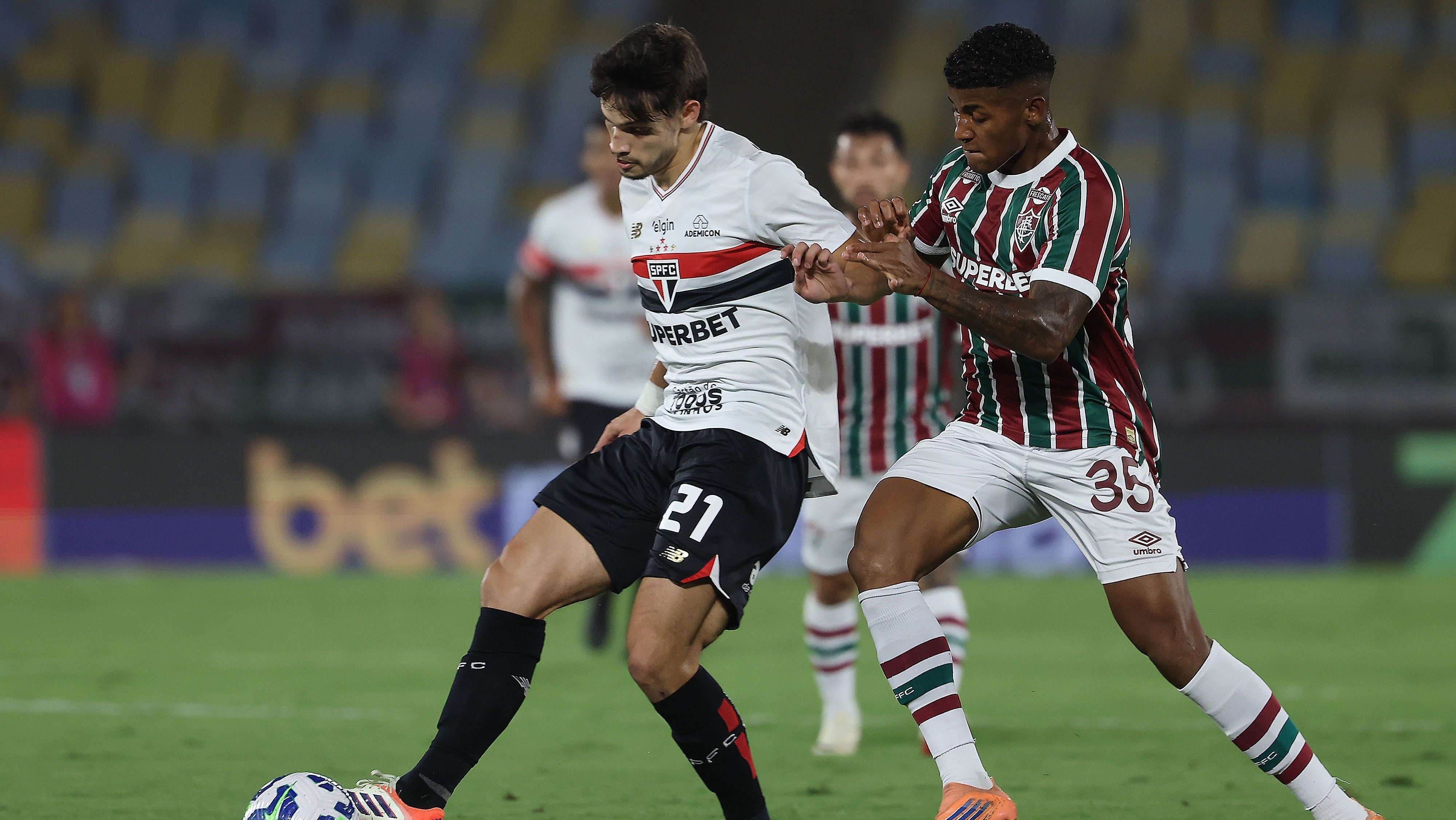 Duelo entre Fluminense e São Paulo, válido pela 36ª rodada do Brasileirão