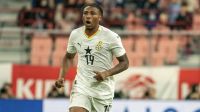 Jogador de Gana é hospitalizado após sofrer fratura em amistoso com o Japão