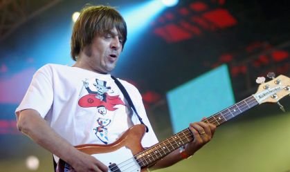 Morre Gary "Mani" Mounfield, baixista do Stone Roses, aos 63 anos
