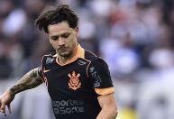 Corinthians perde Rodrigo Garro para clássico contra o São Paulo