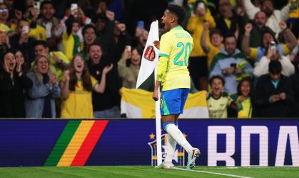 Ancelotti exalta atuação de Estêvão contra Senegal: "Talento incrível"