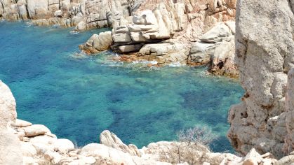 Recanto paradisíaco no Mediterrâneo, no arquipélago de La Maddalena