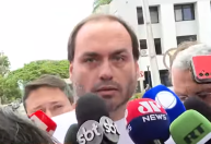 Carlos diz que hospital próximo não garante atendimento ágil a Bolsonaro