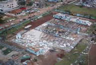 Paraná anuncia reconstrução de casas após tornado em Rio Bonito do Iguaçu