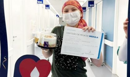 Isabel Veloso recebe alta médica após transplante de medula