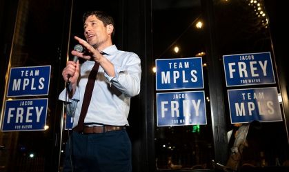 Prefeito de Minneapolis é criticado após discurso em somali