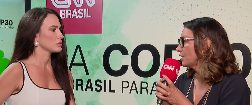 Primeira-dama Janja da Silva durante entrevista à CNN na COP30
