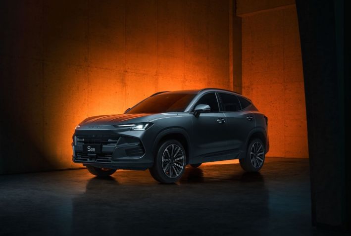 S06 será o carro de entrada da marca • Divulgação