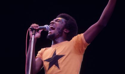 Vocalista do Planta & Raiz lamenta morte de Jimmy Cliff: "Joia rara"
