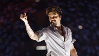 Luan Santana celebra 18 anos de carreira com projeto de sucessos antigos