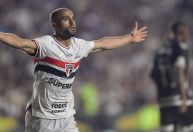 São Paulo vence o Vasco e se aproxima do G7 do Brasileiro