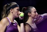 Tênis: Luisa Stefani perde nas duplas e é vice-campeã do WTA Finals