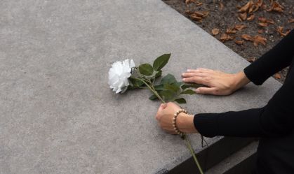 Morte da mãe de Mel Maia reacende alerta emocional, diz especialista