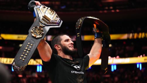 Islam Makhachev, dono do cinturão do UFC na categoria dos pesos meio-médios