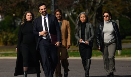 Prefeito eleito de NY anuncia equipe de transição liderada só por mulheres