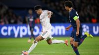 Díaz faz dois, Bayern vence PSG fora de casa e mantém 100% na Champions