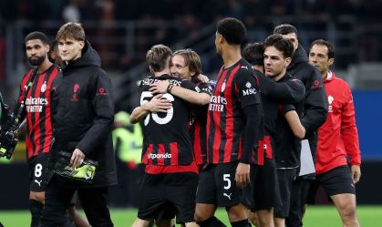 Serie A: Milan vence duelo com a Roma e aumenta pressão sobre o Napoli