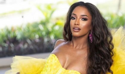 Diretor do Miss Universo afirmou que jamaicana caiu por "falta de atenção"