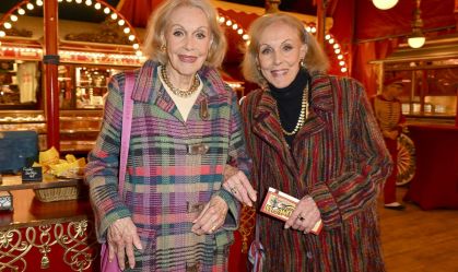 Gêmeas alemãs morrem no mesmo dia aos 89 anos