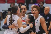 Atleta brasileira de vôlei é suspensa na Albânia após ter gênero questionado